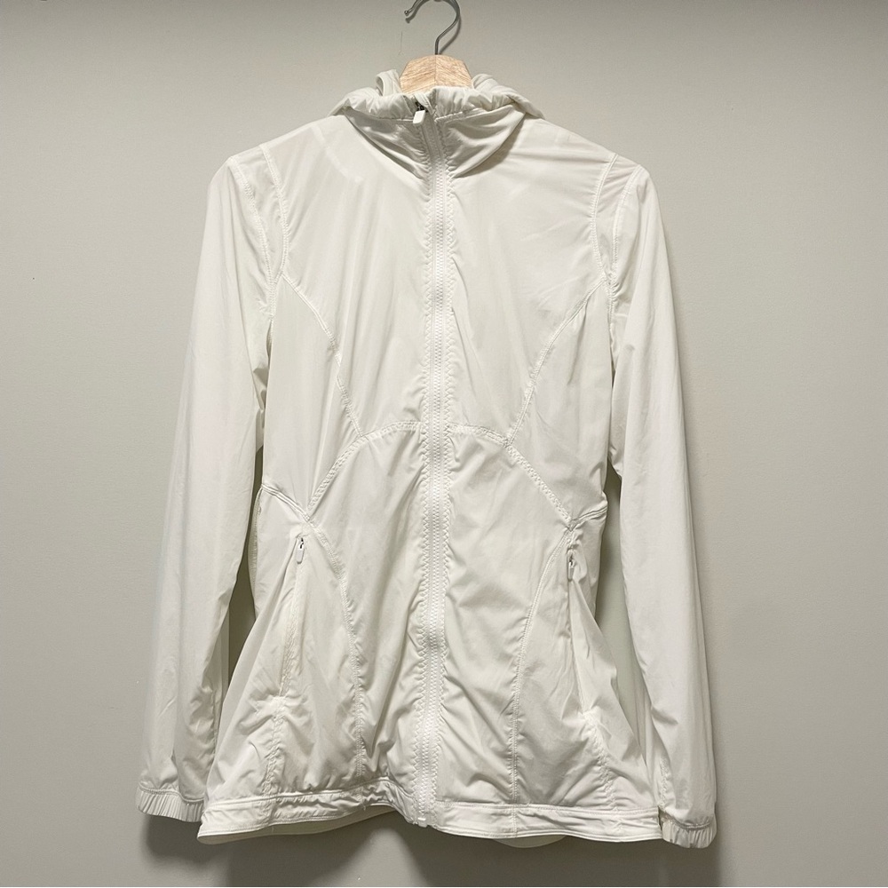 Lululemon wind breaker